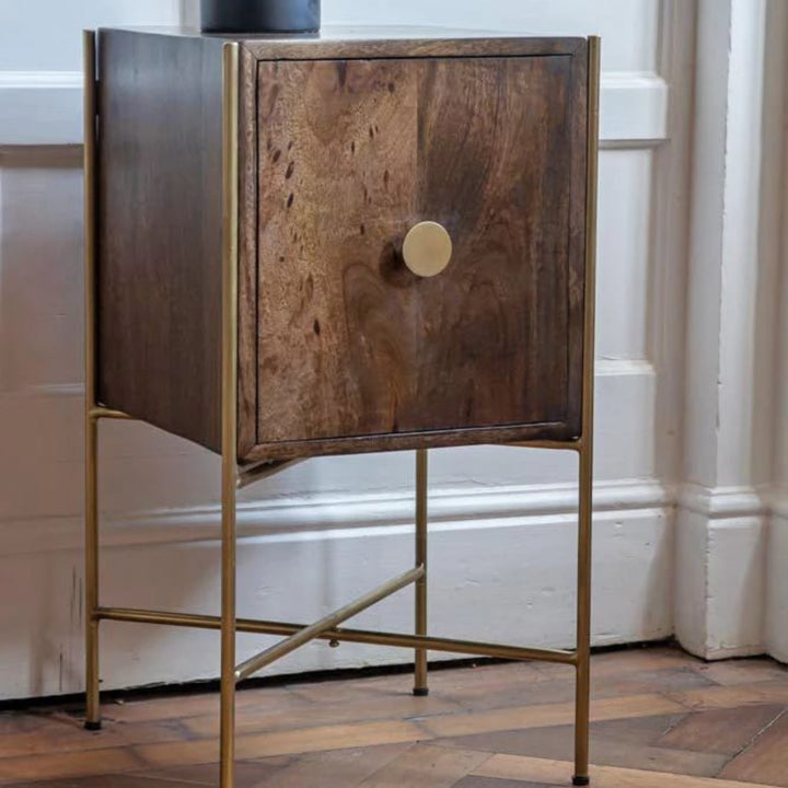 Nico Nightstand