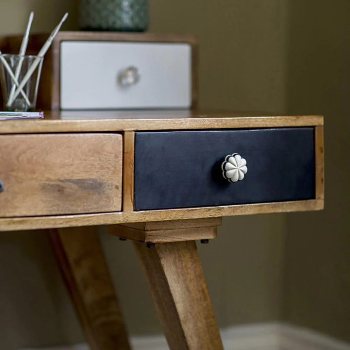 Chhaap Console Table
